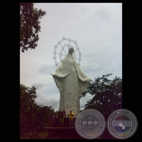 Nuestra Seora Aparecida del Lago - Escultura de Roberto Ayala - Ao 1994