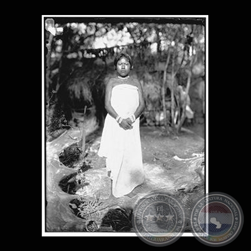 ESCLAVA DE LA TRIBU CHAMACOCO - Fotografía de GUIDO BOGGIANI