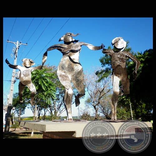 ESCULTURA PBLICA DE INGRID SEALL MLLER - SANTO DEL GUAR - DEPARTAMENTO DE CANINDEY