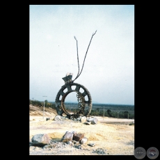 ESCULTURA PBLICA - Obra de HUGO PISTILLI