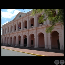 FACHADA Y MONUMENTO A LOS HROES DEL MARZO PARAGUAYO, 2010