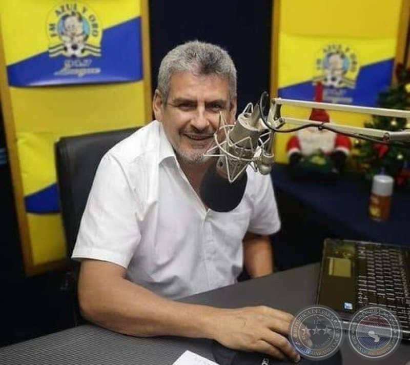 El 30 de octubre de 2021. Fallece en Luque Nicolás Delgado, abogado, locutor y director de radio.