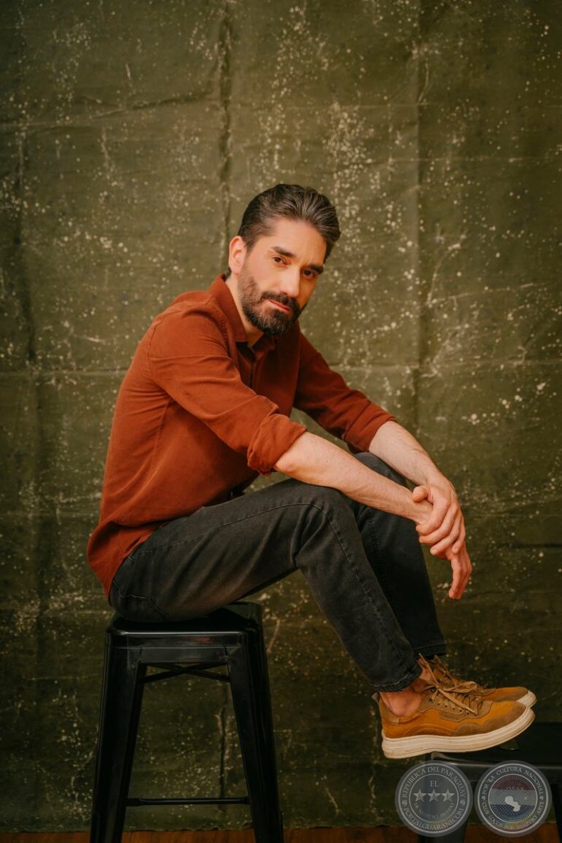 El 17 de julio de 1987. Nace en Asunción, Daniel Gómez Prieto, dramaturgo, guionista, director, actor, productor de teatro, diseñador gráfico y artista visual.
