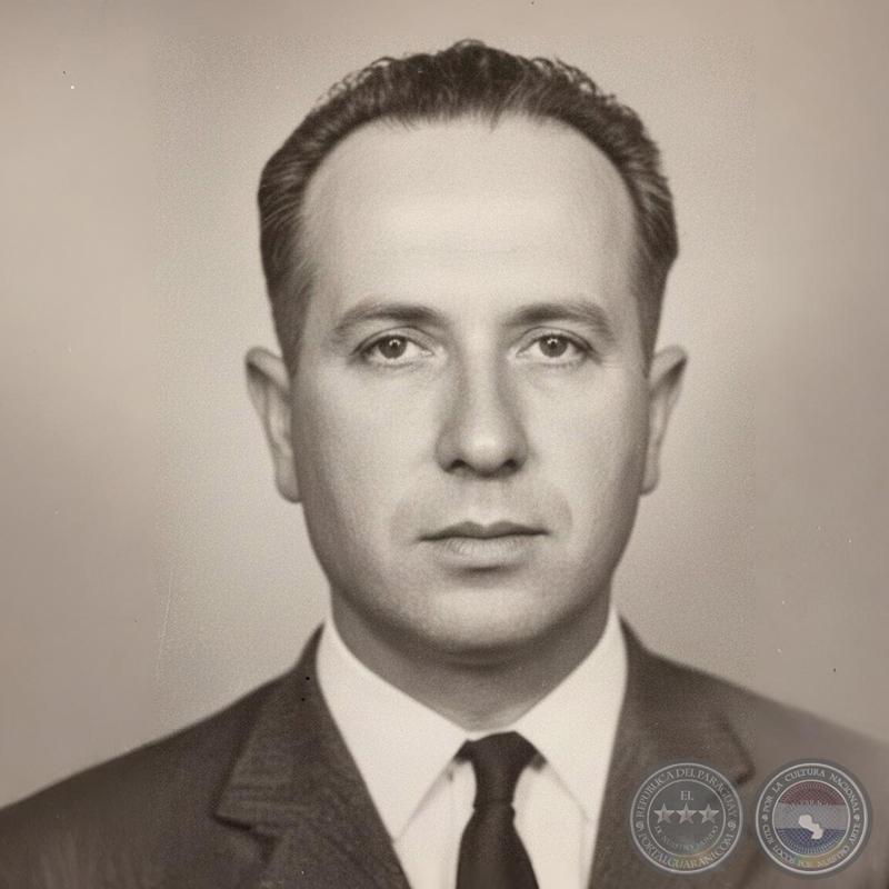 VÍCTOR AYALA QUEIROLO (+)