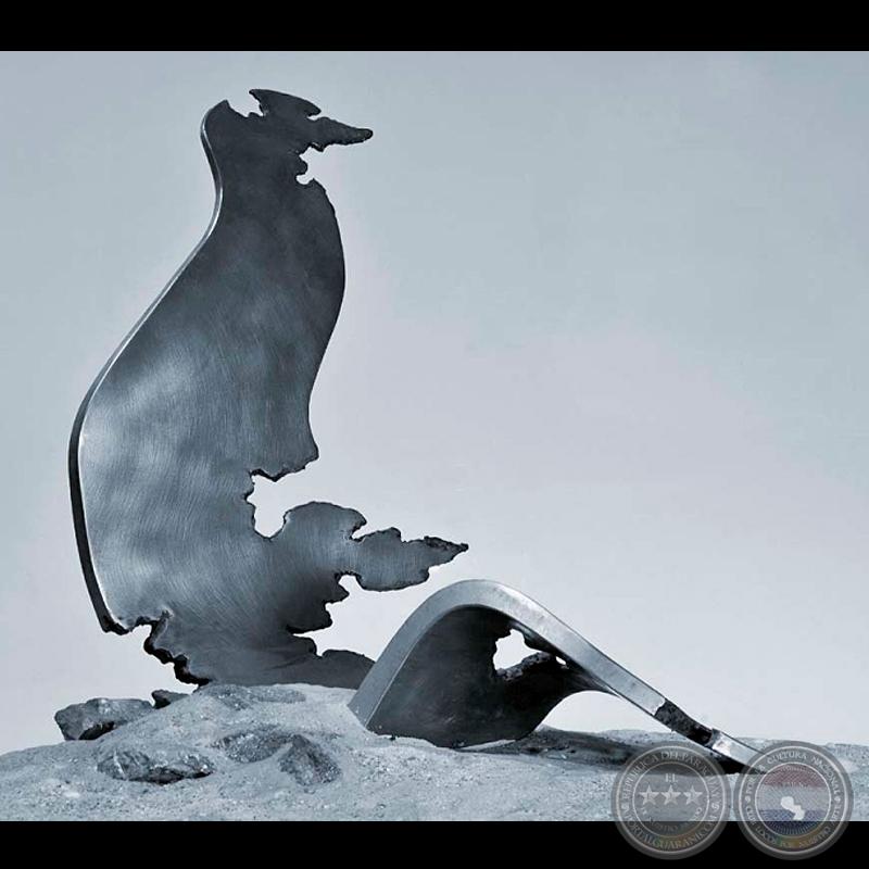 GAVIOTA, 1982 - Escultura pública de HERMANN GUGGIARI