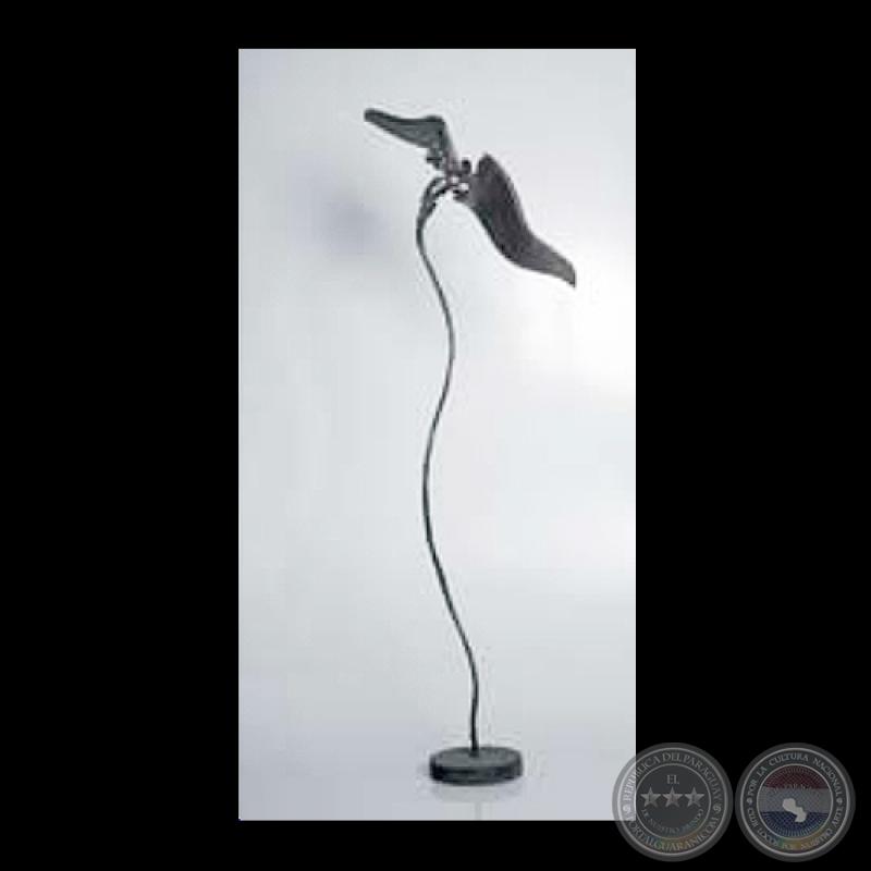 TU LIBERTAD Y LA MÍA O PAZ, Circa 1979 - Escultura de HERMANN GUGGIARI