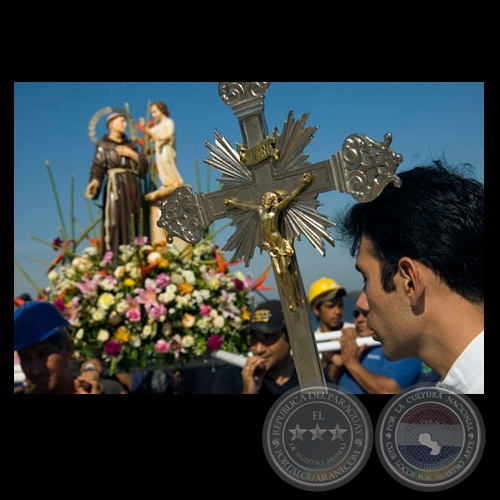 CRISTO Y SAN ANTONIO - Fotografía de FERNANDO ALLEN