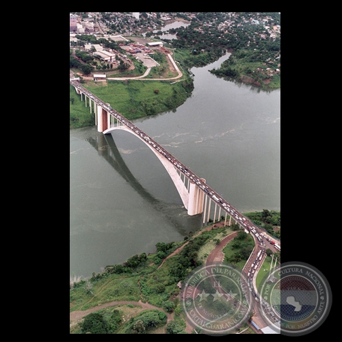 PUENTE DE LA AMISTAD