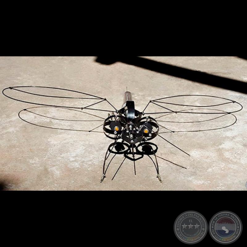 ARTEFACTOS & INVERTEBRADOS, 2014 - Obras de CARLOS ALMEIDA