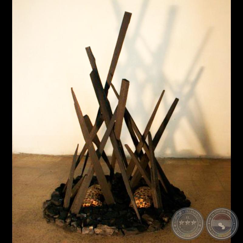 ARA VAI II ( MALOS TIEMPOS), 2011 - Instalación de ENRIQUE ESPÍNOLA
