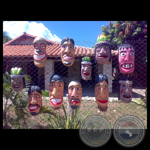 MASCARA DE RAÍZ DE TIMBÓ - Obra de José Escobar