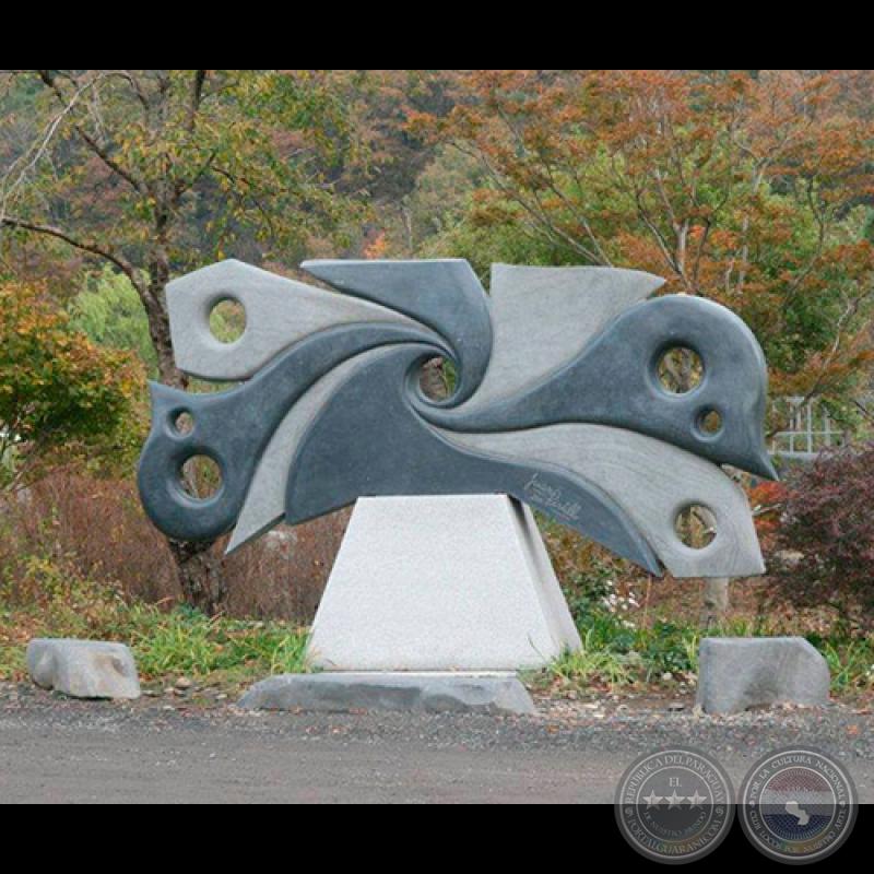 PANAMBÍ VERÁ, MOSAN SYMPOSIUM, 2010 - Escultura de JUAN PABLO PISTILLI