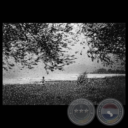 IGNACIO EN LAGO PUELO. 2000 - Fotografía de JORGE SÁENZ