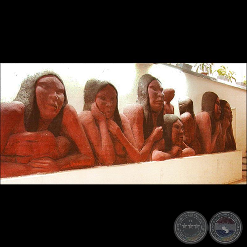 FAMILIA ABORIGEN, 1975 - Obra de JOSÉ LATERZA PARODI