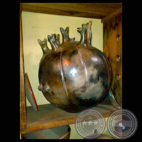 CERÁMICAS, 2009 - Obras de JULIA ISÍDREZ y MARTA RODAS