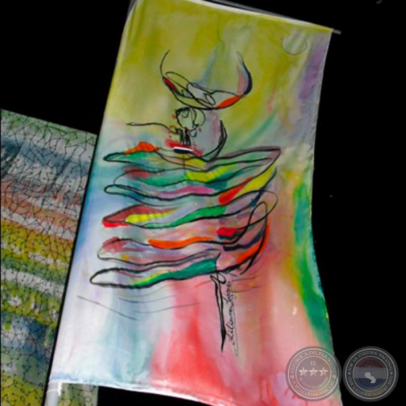 BANDERAS DEL BICENTENARIO, 2011 - Obra de LILIANA SEGOVIA
