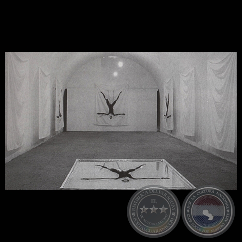 ROPA USADA, 1997 - Instalación de OSVALDO SALERNO