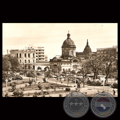 PLAZA INDEPENDENCIA - ASUNCIÓN - Foto de CLAUS HENNING