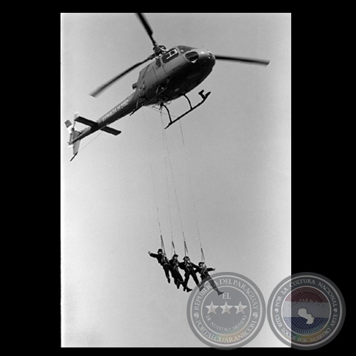 CIMEFOR HELICOPTERO - Fotografas (b/n) de JORGE SAENZ