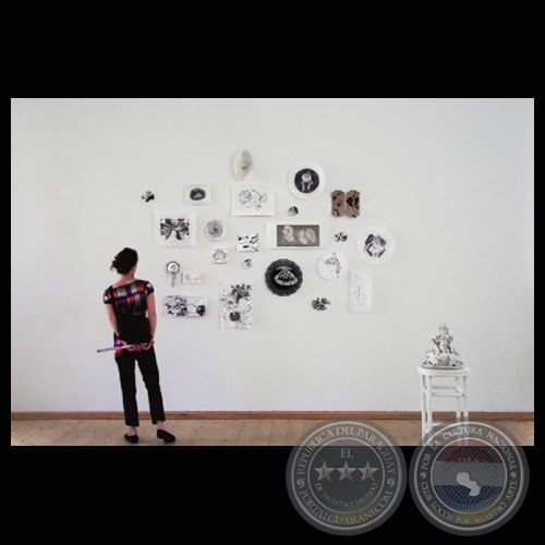 ZEICHNUNGEN, 2007 - Instalación de PATRICIA WICH