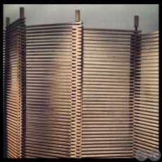 BIOMBO - Objeto - arte de JENARO PINDÚ