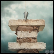 RECTITUD, 2011 - Obra de ADRIANA VILLAGRA