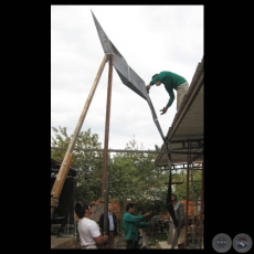 TA’ANGA/ HA’ANGA/SANS ABRI, 2011 - Obras de CHRISTIAN CEUPPENS