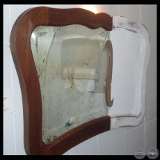 ESPEJO, 2007 - Objeto de arte de FÉLIX TORANZOS