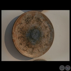 EL ÑANDUTÍ, 1983 - Cerámica de OFELIA FISMAN