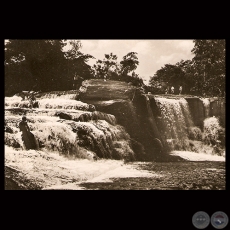 SALTO PIRARET - PARAGUAY - Foto de CLAUS HENNING