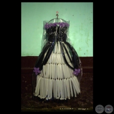 LA DES-HORA - Instalación de RICARDO MIGLIORISI