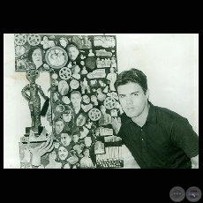 MEMORIAS, 2000 - Collage de MELVIN ROLDÁN