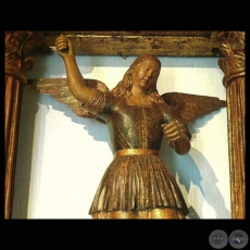 SAN MIGUEL ARCÁNGEL - TALLA JESUÍTICA, Siglo XVIII (MUSEO DE SAN IGNACIO GUAZÚ)