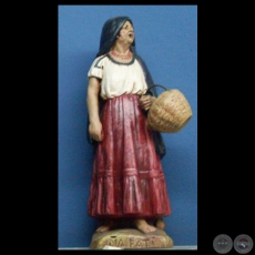 ÑA FATI - Estatuilla de barro cocido de SERAFIN MARSAL