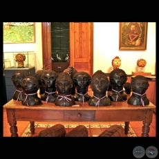 LAS DOS YEGROS, 2011 - Obras de VIRGINIA y LUCY YEGROS