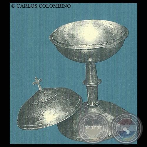 COPÓN DE PLATA CON SU INTERIOR DE ORO. SIGLO XVIII - COLECCIÓN FUNDACIÓN CARLOS COLOMBINO LAILLA
