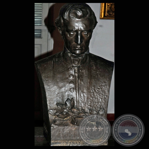 GENERAL ARTIGAS - ESCULTURA