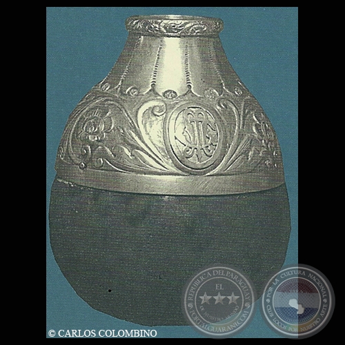 MATE DE CALABAZA, BOCA DE PLATA. SIGLO XIX - COLECCIÓN FUNDACIÓN CARLOS COLOMBINO LAILLA