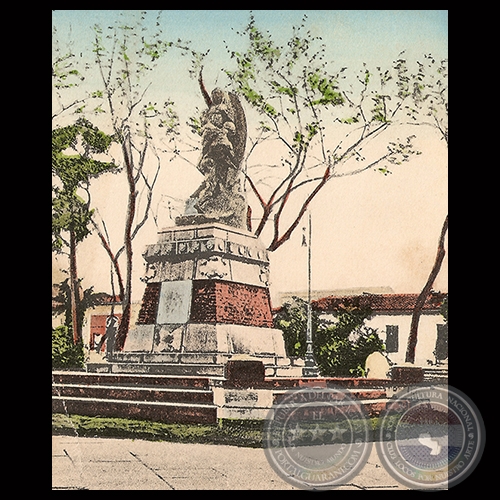 PLAZA INDEPENDENCIA, MONUMENTO - ASUNCIÓN - PARAGUAY