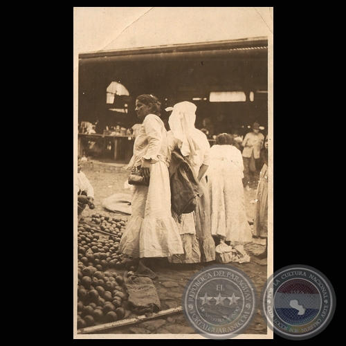 PUESTO DE VENTA DE FRUTAS, MERCADO GUASÚ - ASUNCIÓN