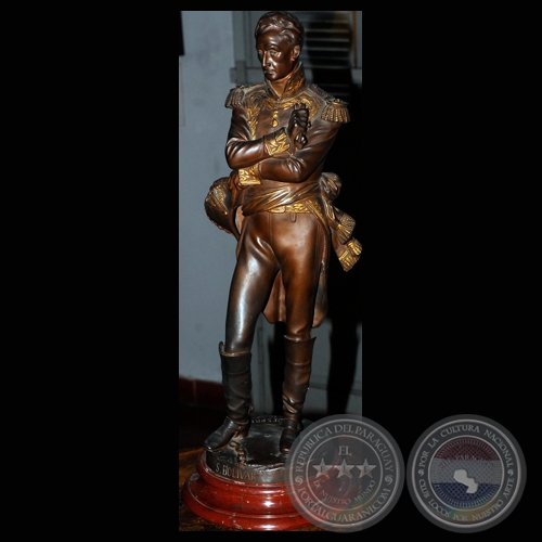 SIMÓN BOLIVAR - ESCULTURA