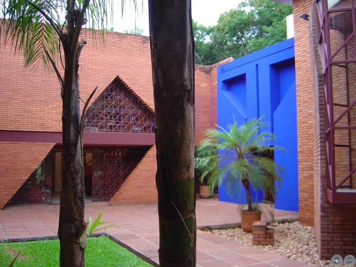 expo museo del barro 2004 obra grafica de Osvaldo SALERNO portalguarani