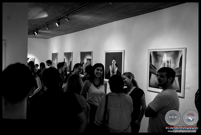 EN MIS VENAS, 2014 - FOTOGRAFÍAS DE RAÚL VILLALBA