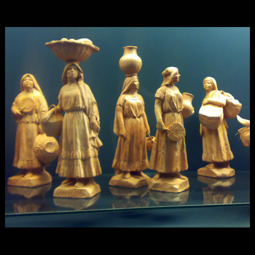 CONJUNTO DE MICROESCULTURAS DE MOLDE DE SERAFÍN MARSAL