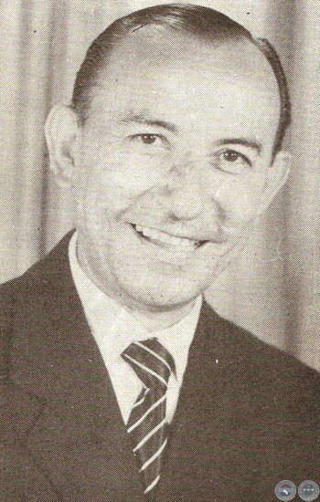 cesar medina foto libro de tomas baez servian portalguarani