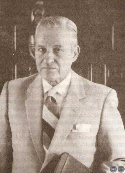 HUGO RODRÍGUEZ-ALCALÁ en la GALERÍA DE LETRAS del PORTALGUARANI.COM